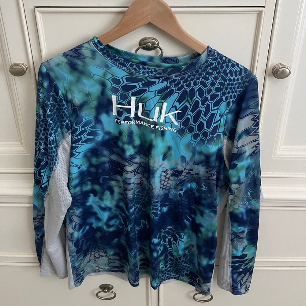 huk performance fishing long sleeve shirt